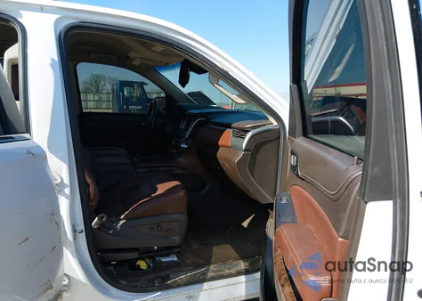 2016 Chevrolet Tahoe Ltz z USA, uszkodzony, nr VIN 1GNSCCKC1GR383517